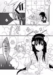 Page 13 of Kanojo ga Ofuro ni Haittara | Cuando toma un baño - preview thumbnail